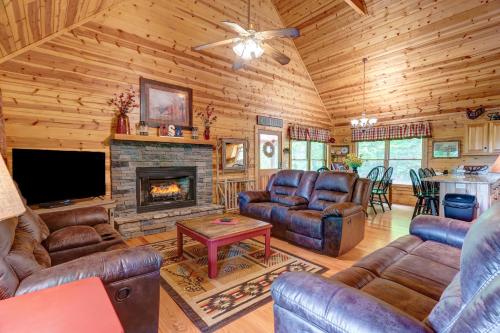Up the Creek - Blue Ridge Cabin in Blue Ridge, USA