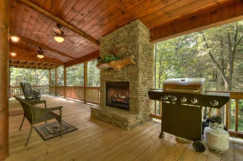 Stoney Creek Retreat - North Georgia Mountains in Cherry Log, USA
