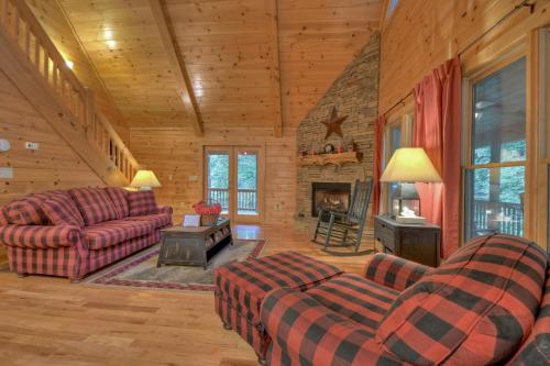 Stoney Creek Retreat - North Georgia Mountains in Cherry Log, USA