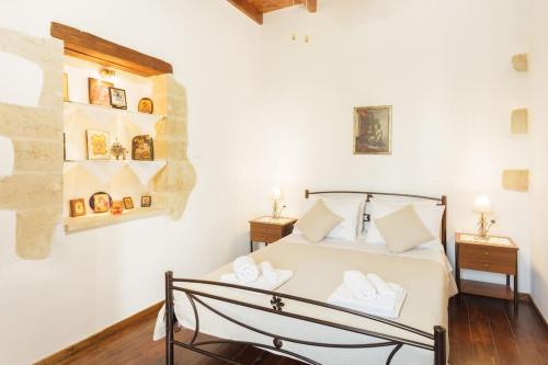 Tzitzifes Stone Mansion in Fres