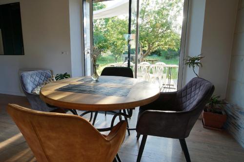 Facilities, La Longere in La Ménitré