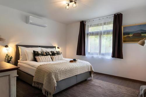 Birs Kunyhó (Birs Kunyho) in ปารัด