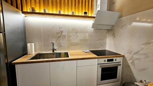 Boutique Athensairport Apartments 2