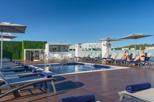 H10 Delfín - Adults Only - main image