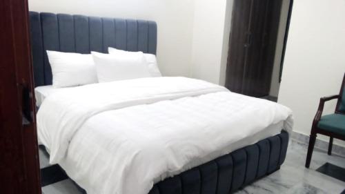AK Hotel Of Guest House - image 3
