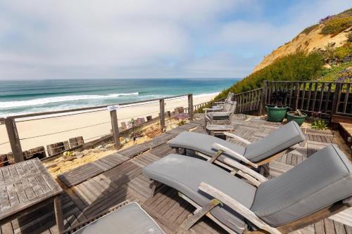 SB-6758 - Italian Coastal Getaway in Solana Beach