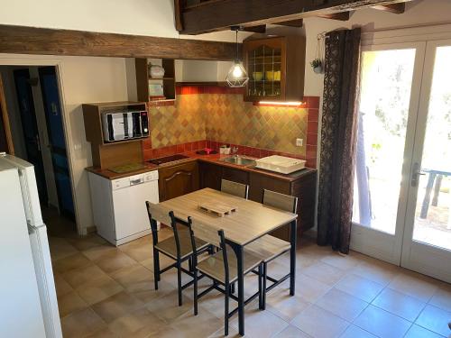 Bastide de Ruety in Sillans La Cascade