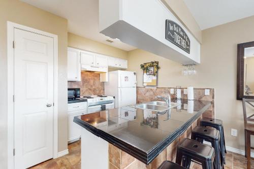 Pirate's Crossing #B6 Pirate's Crossing #B6