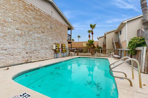 Pirate's Crossing #B6 Pirate's Crossing #B6