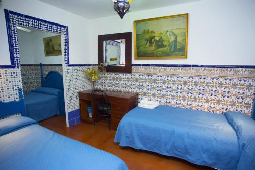 Pensión Santa María la Blanca, Seville (photo 8)