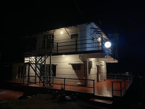 Exterior view, ABODE Backpacker's Hostel in Coorg