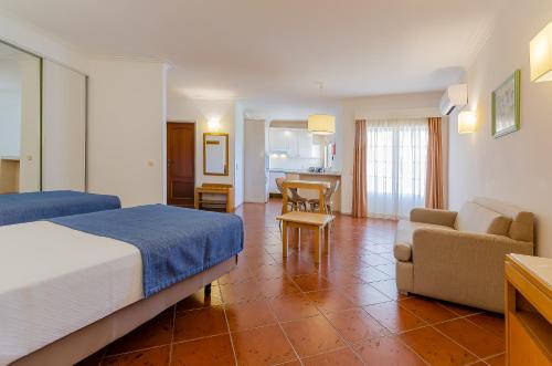 Studio Apartment with Balcony room in Turim Estrela do Vau Hotel