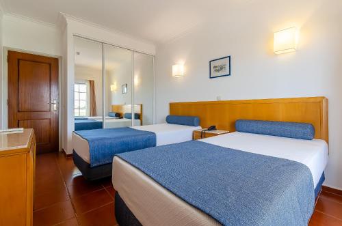 One-Bedroom Apartment with Balcony image 4