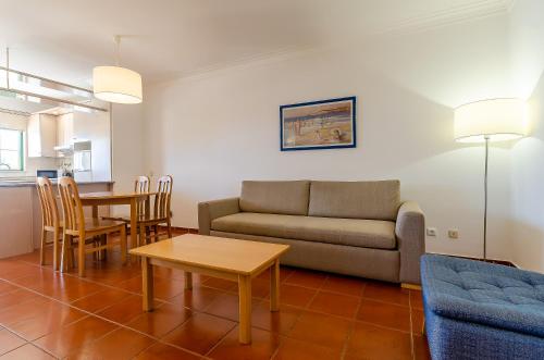 One-Bedroom Apartment with Balcony image 9