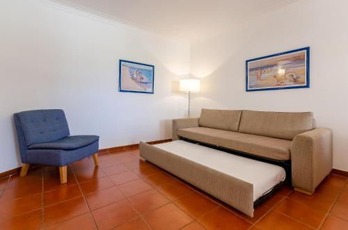 Two-Bedroom Apartment with Balcony image 7