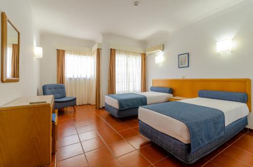 Two-Bedroom Apartment with Balcony room in Turim Estrela do Vau Hotel