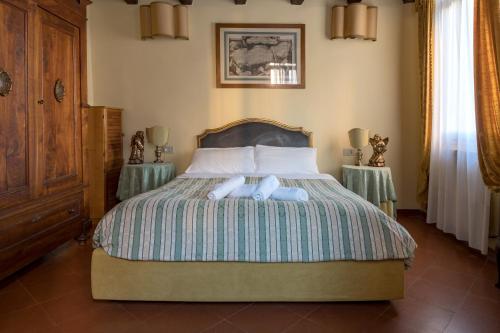 LaDonzella Apartament with Canal Grande view., Venice