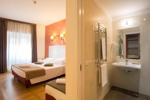Floris Hotel, Řím (fotografie 8)