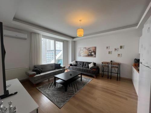 Cozy Homes 2 Room Apartment Well Designed