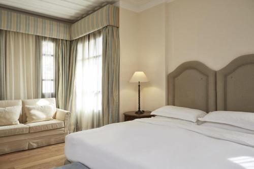 The Captain's House Boutique Hotel in Préveza