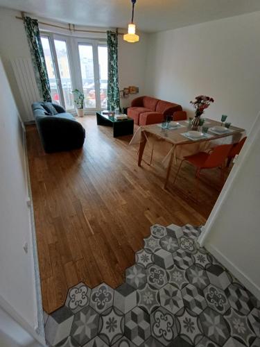 Lumineux confort proxImité métro Lyon