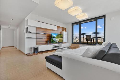 Sky Apartman in Bratislava - With 2 parking places, Bratislava (fotografie 7)