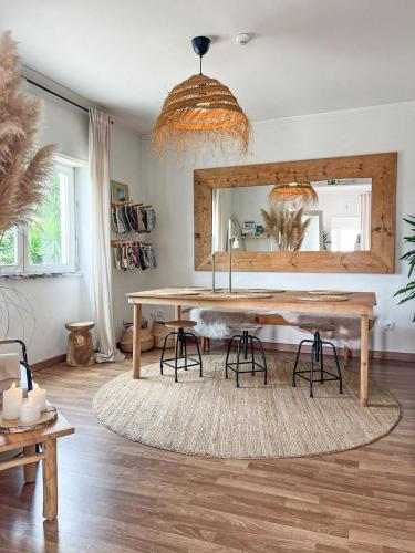 Ocean House Ericeira – Ribeira d’Ilhas Surf Beach in Ericeira