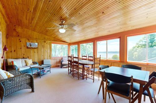 Bayview Retreat in บาร์ท (ME)