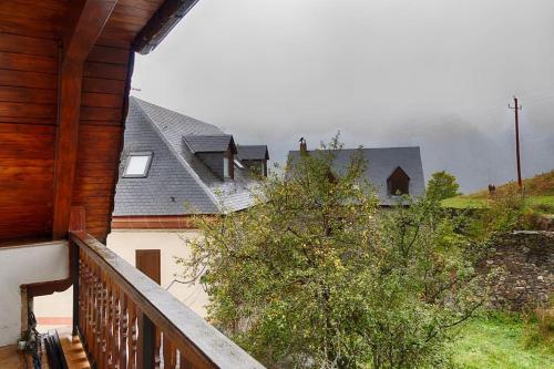 Saplan Real Estate CASA UISHERA in Arres