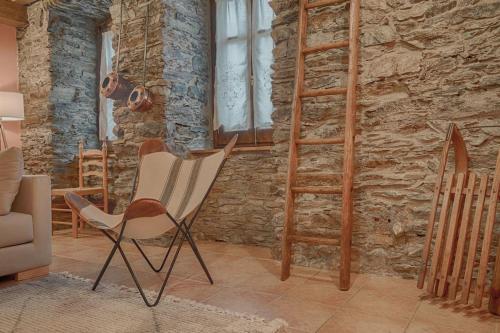 Saplan Real Estate CASA UISHERA in Arres