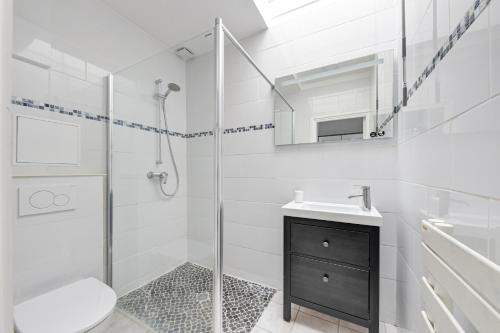 Lovely studio for 2 near the Seine - main image