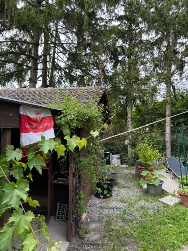 Fußball-Hochburg! Gartenparadies für Campen/Zelten, Stuttgart (foto 7)