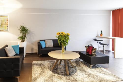 Előcsarnok, Adagio Access Saint Louis Bale Aparthotel in Saint-Louis