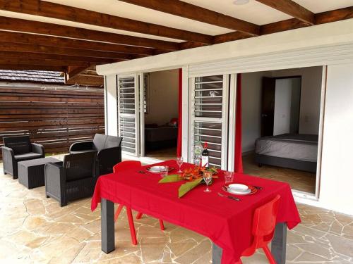 Enoha Lodge - Climatisation, Fibre, Accès Plage, Parking Privé (Enoha Lodge - Climatisation, Fibre, Acces Plage, Parking Prive) in Nu'urua