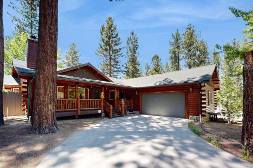 Summit Estates in Big Bear Lake, USA