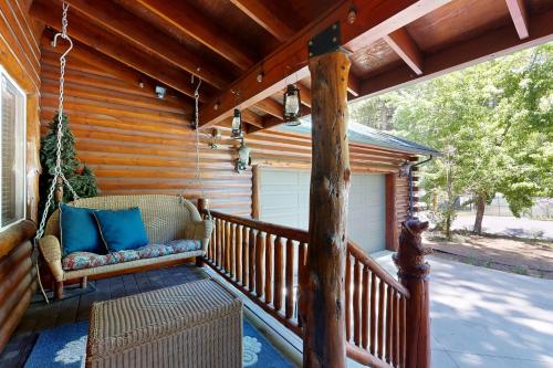 Summit Estates in Big Bear Lake, USA