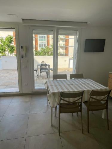 One-Bedroom Apartment with Sea View and Terrace image 2