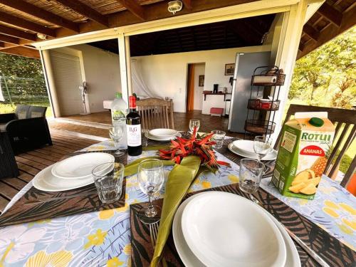 Raimanu Lodge - Climatisation, Fibre, Accès Plage, Parking Privé (Raimanu Lodge - Climatisation, Fibre, Acces Plage, Parking Prive) in Nu'urua