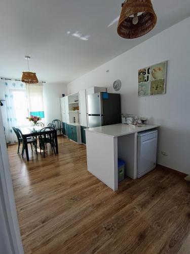 VILLA RAFAEL CON Piscina, IUN P4098 in Alghero