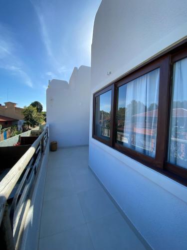 Triple Room with Balcony image 6