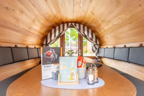 Restaurant, K357 - Hotel & Restaurant "Zur Post" in Otterndorf bei Cuxhaven in Otterndorf