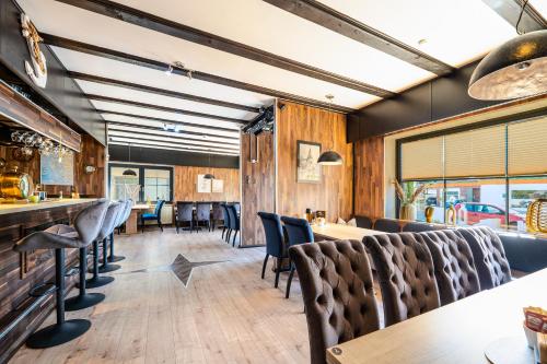 Restaurant, K357 - Hotel & Restaurant "Zur Post" in Otterndorf bei Cuxhaven in Otterndorf
