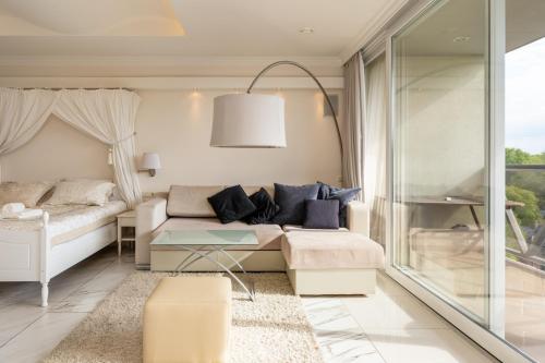 Jacuzzi Penthouse with Terrace and Free Parking - Riga, Рига (фото 9)