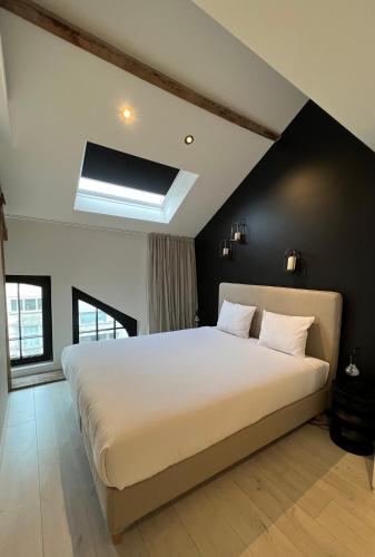 Penthouse with Airconditioning and Big Terrace, Close to Gent Sint-Pieters Station and City Centre, Gent (fotografie 5)