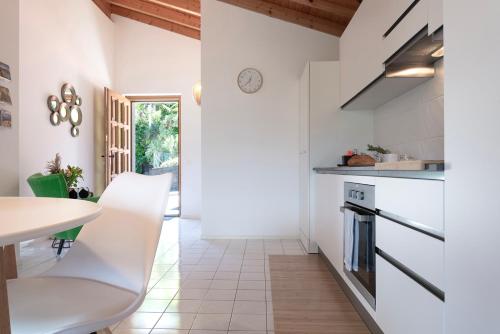 ห้องครัว, Suite With View - Free Parking - Appartamento Aurora Lugano in เปรกัสโซนา