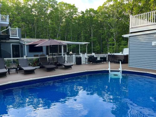 Four Seasons For Fun Bed & Breakfast in Lakeville (PA)