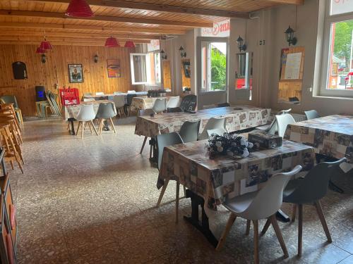 Restauracja, Tifani Szálló (Tifani Szallo) in Balatonlelle