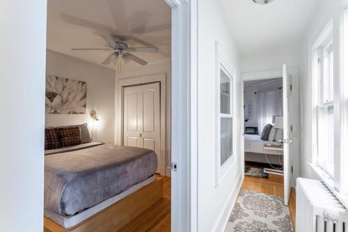 The Fred Deluxe 7 BR by I95 Train HarborVw Beach The Fred Deluxe 7 BR by I95 Train HarborVw Beach