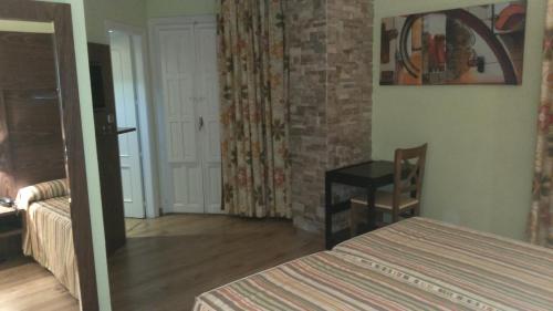 1 twin bed