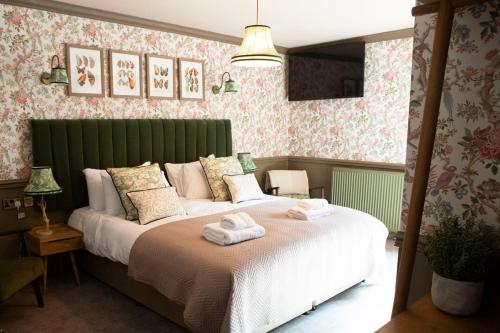 Bulls Head, Castleton – Castleton, Derbyshire